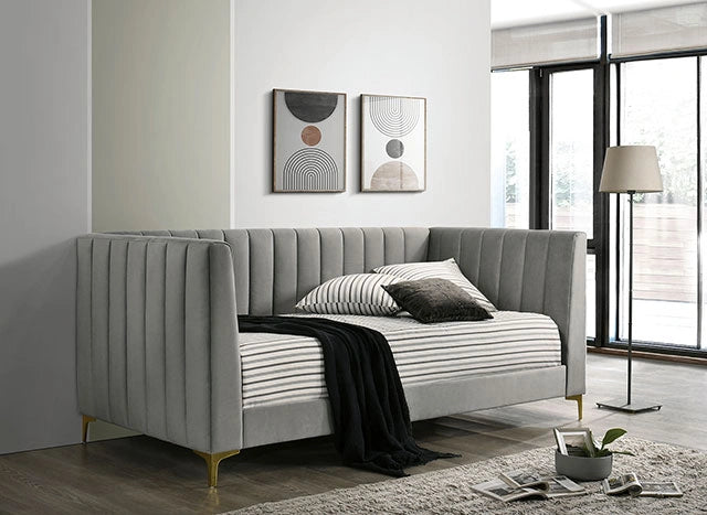 Neoma Daybed