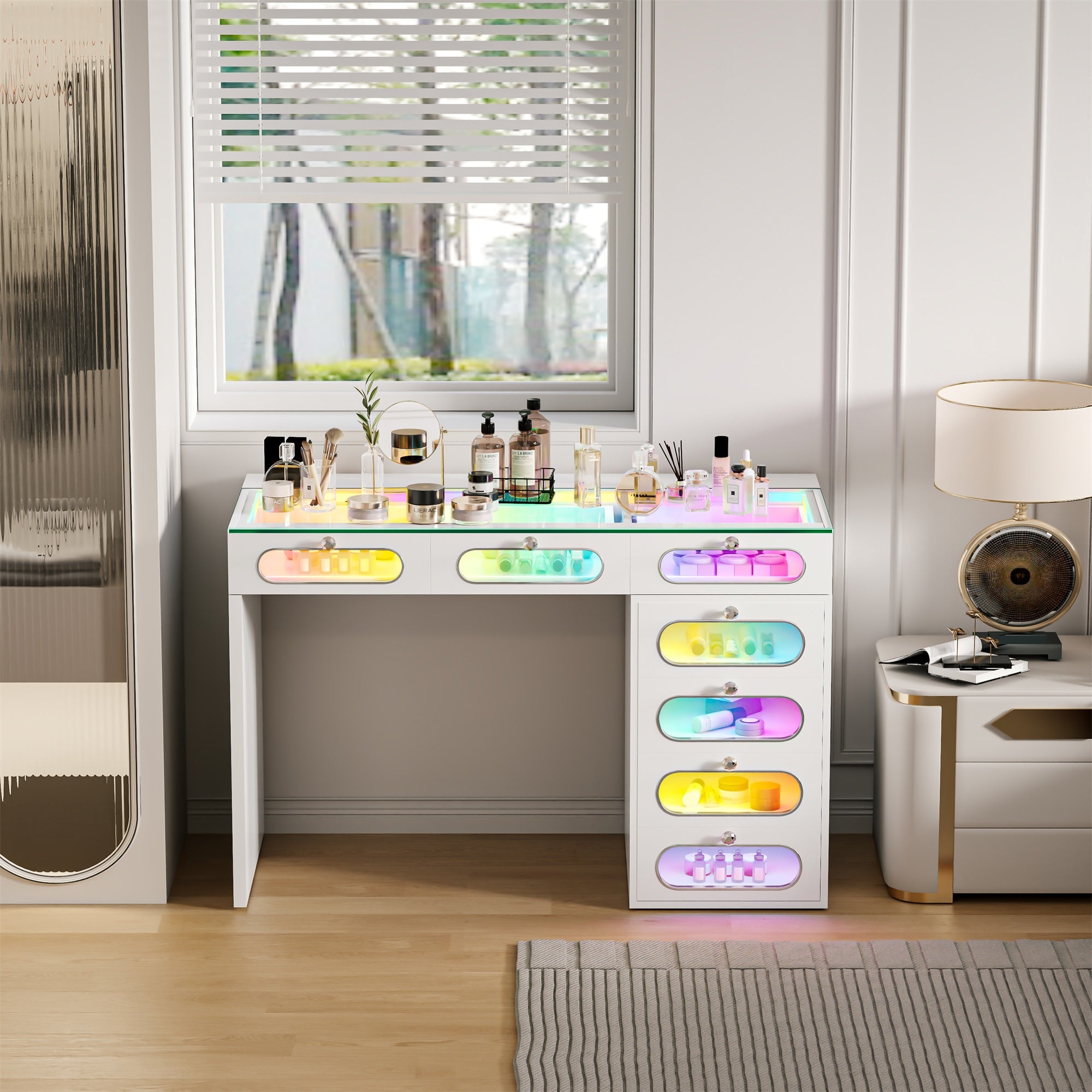 New Release ! VANITII 7 Glass Fronted Drawers with Crystal Handles