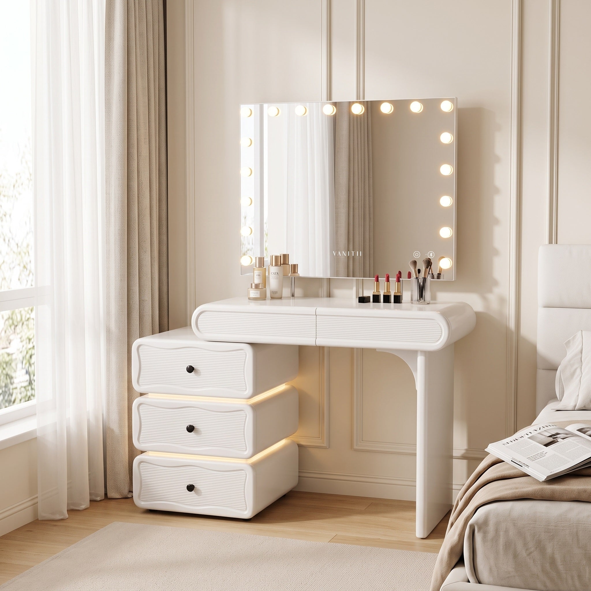VANATII Jenny Vanity Desk Set With Movable Drawers & 18 LED Bulbs Mirror
