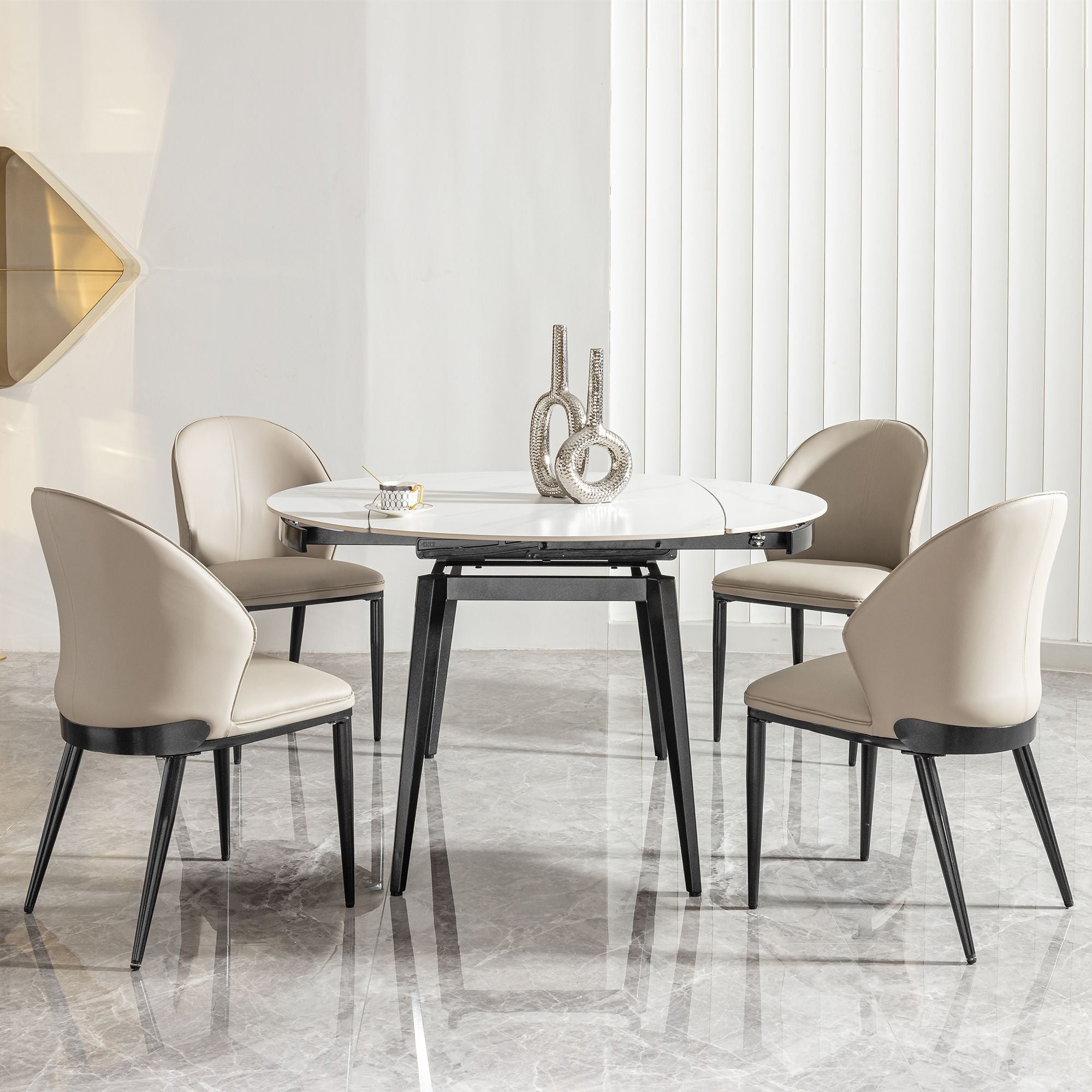 11mm Sintered Stone Dining Table is placed in the dining room,being both beautiful and practical.