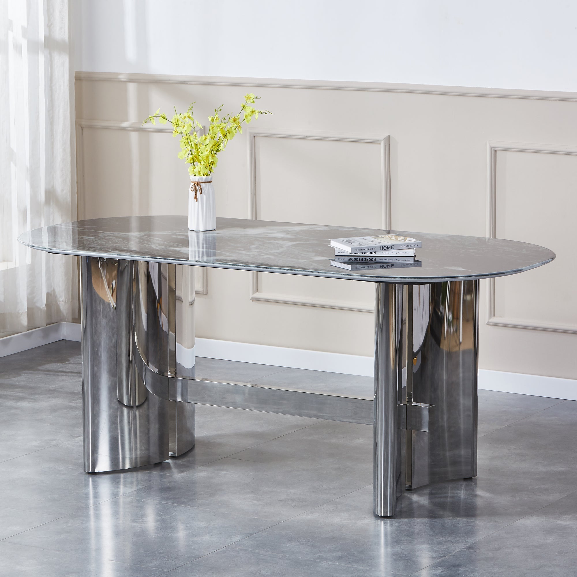 Noble Dining Table