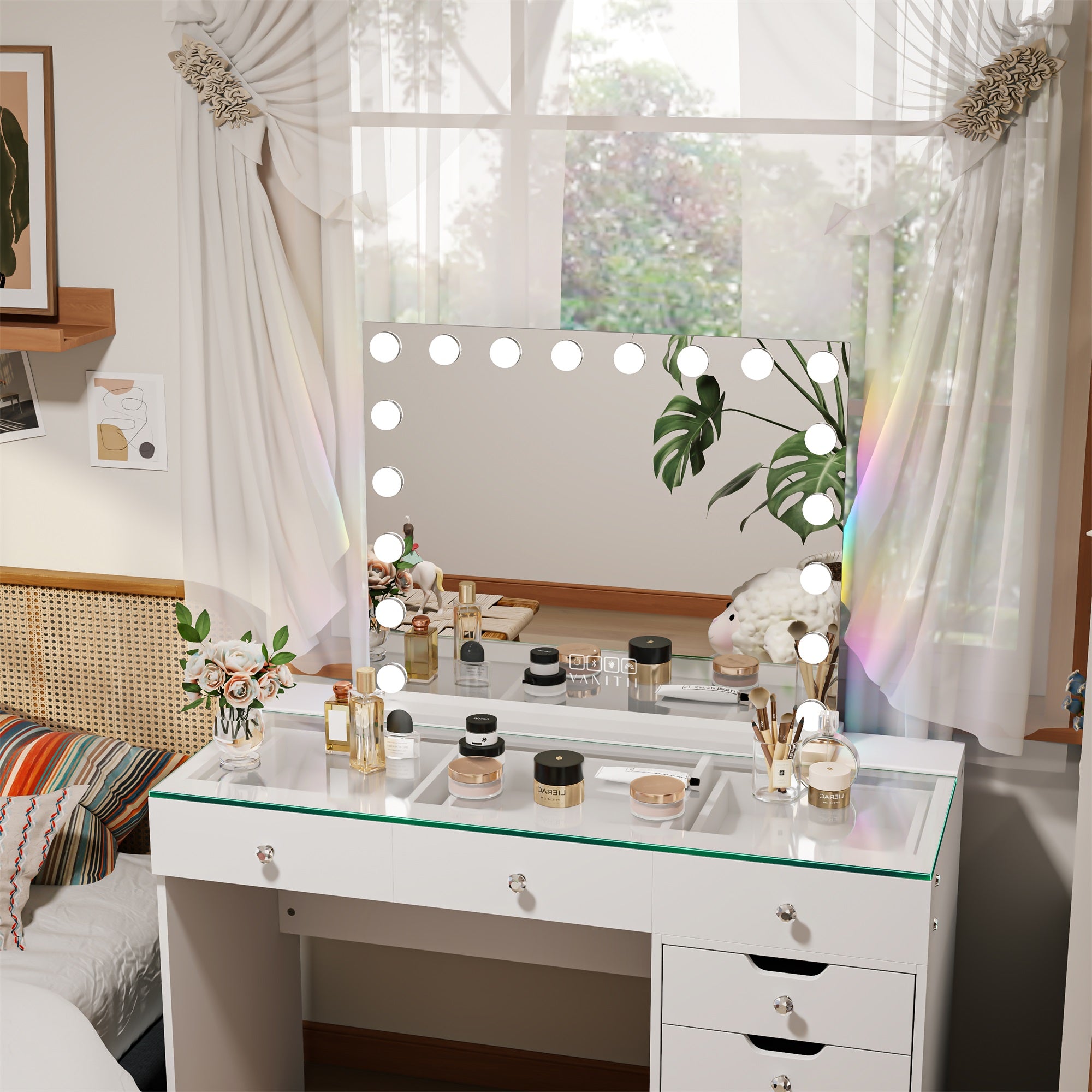 VANITII Mary Hollywood Vanity Mirror with RGB and Bluetooth Speaker