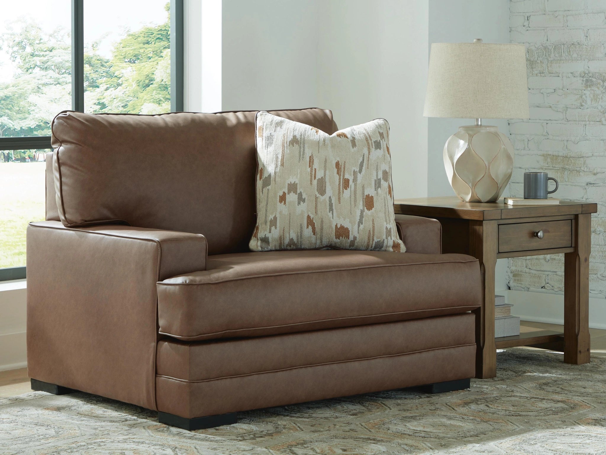 VillaCourt Oversized Chair