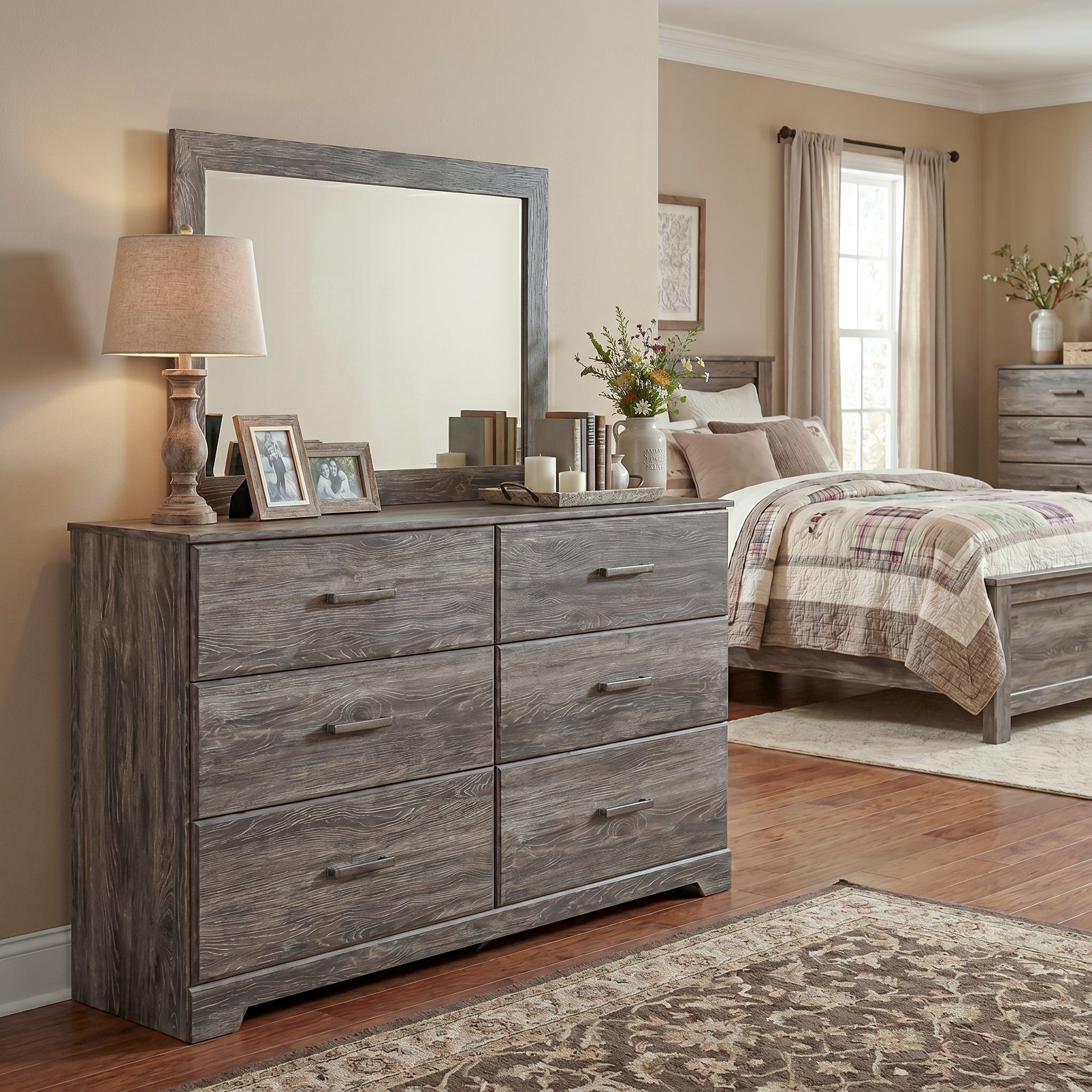 Ralinksi Dresser and Mirror