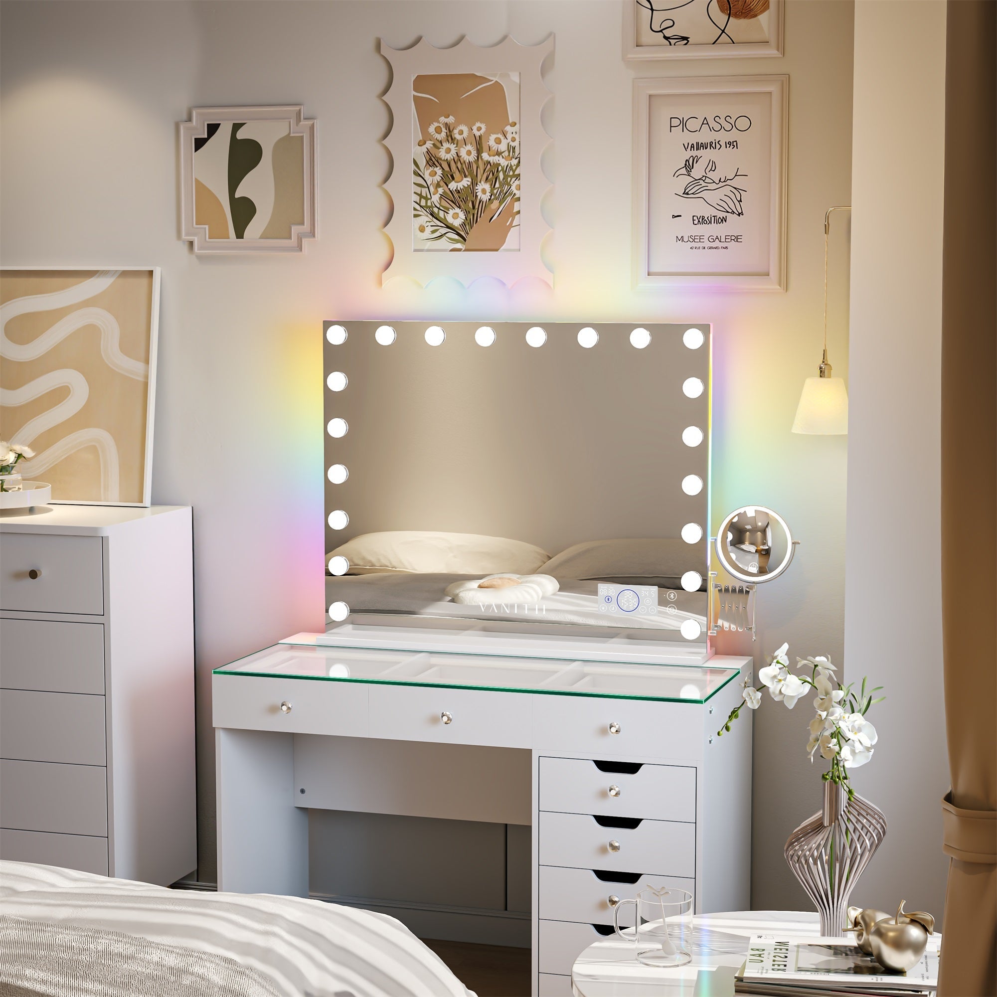 VANITII Hollywood 20 Bulbs Light Mirror features touch sensor control,10X extendable LED magnifier,built-in Bluetooth speaker and RGB lighting.It is placed in the bedroom, both beautiful and practical.