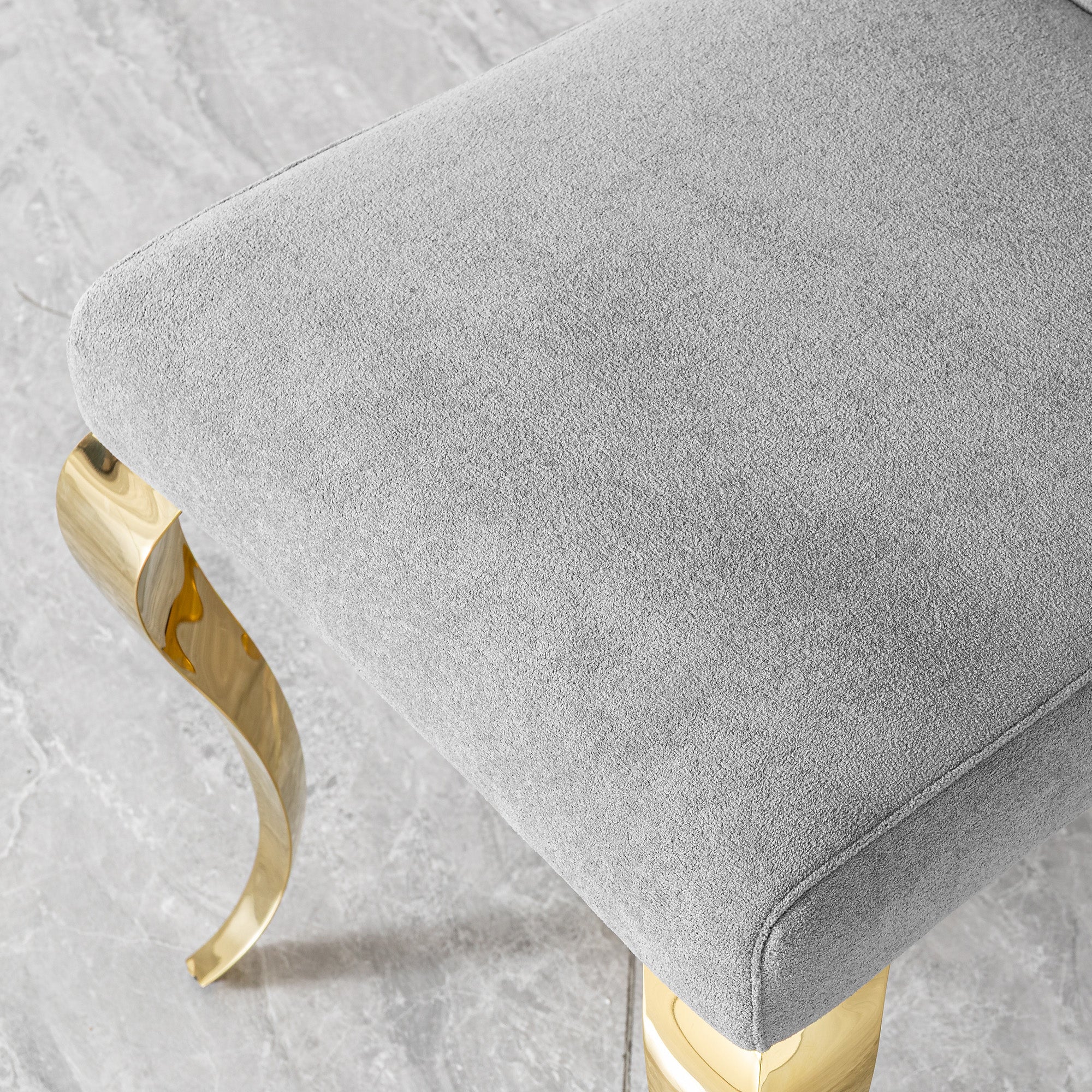 Soft Grey Fabric Upholstery: Skin-friendly grey fabric with high-density foam padding, comfortable and breathable.