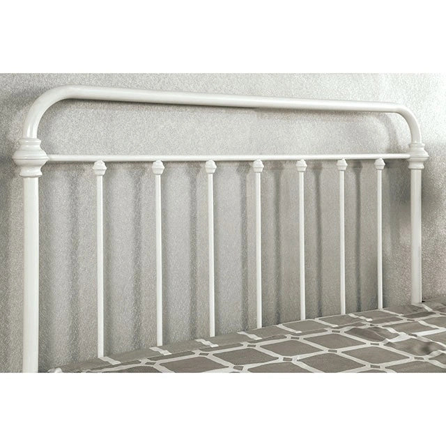 Iria E.King Bed